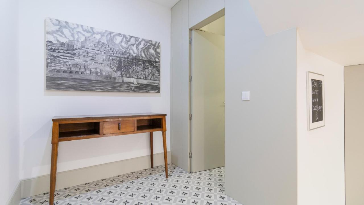 Central Stunning Duplex W/ Patio By Lovelystay Porto Exterior photo