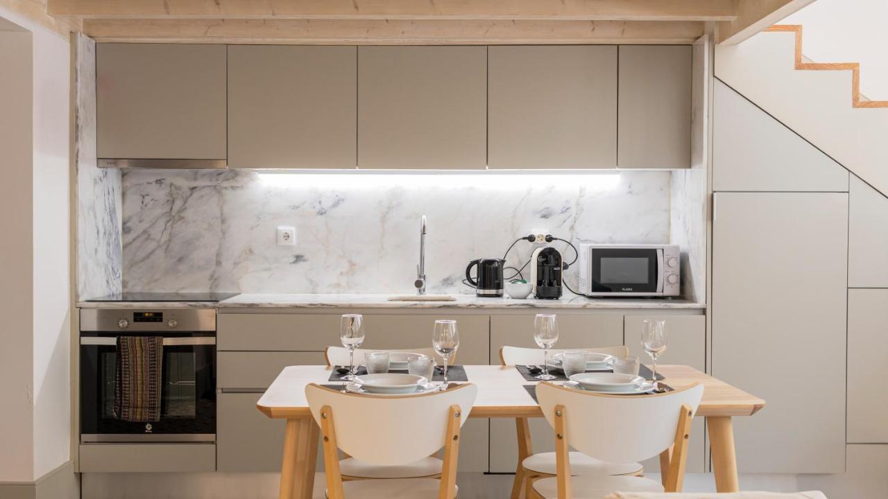 Central Stunning Duplex W/ Patio By Lovelystay Porto Exterior photo