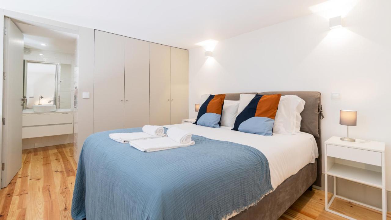 Central Stunning Duplex W/ Patio By Lovelystay Porto Exterior photo