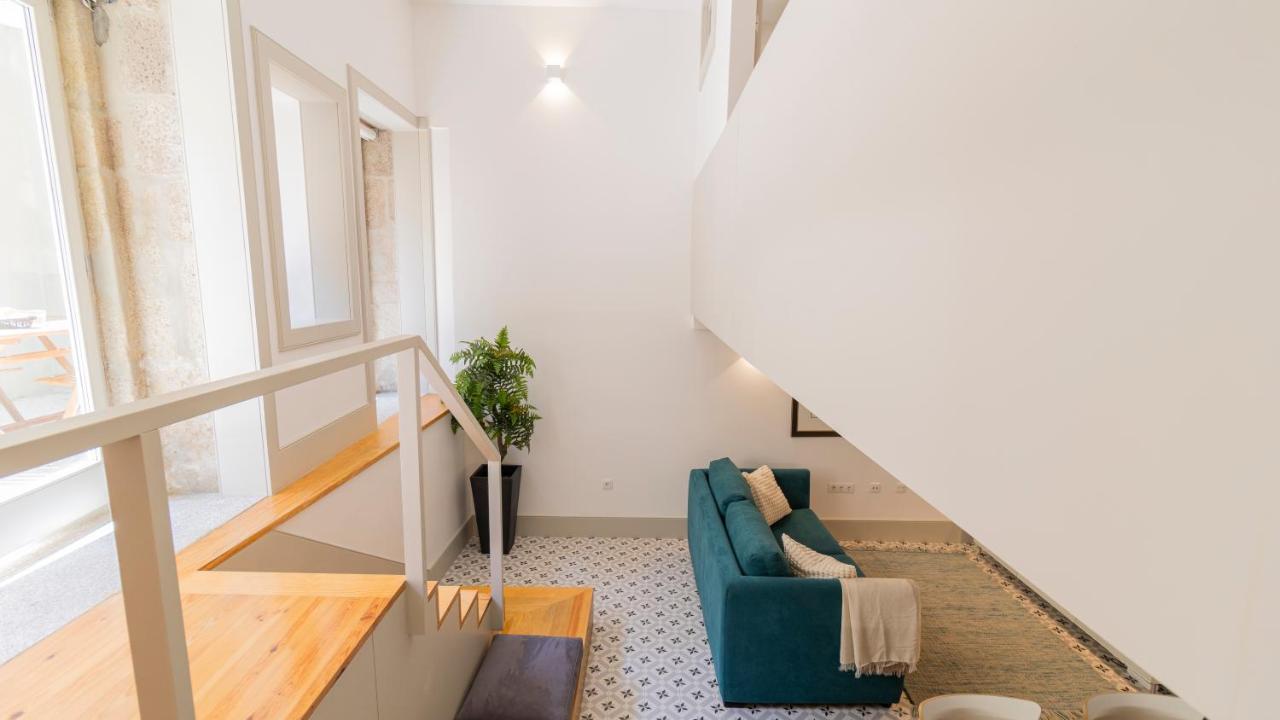 Central Stunning Duplex W/ Patio By Lovelystay Porto Exterior photo